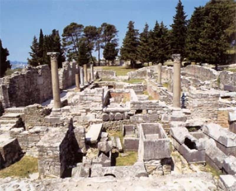 Split and Salona Cultural Heritage Day Tour from Trogir - Small details that can make the day easier