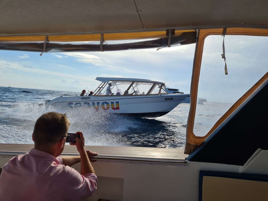 Split: Bisevo, Vis, and Hvar Boat Tour with Snorkel Stops - Komiza: coffee and a slower hour on Vis