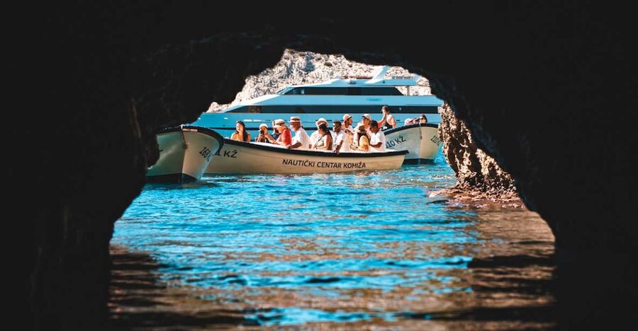 Split: Blue Cave and 5 Islands Tour - Stiniva Cove is beautiful, but the stop is short