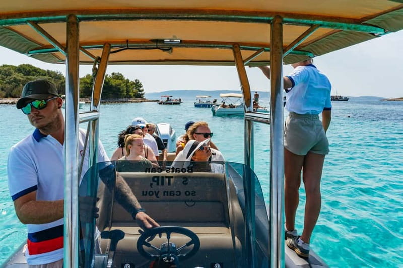 Split: Blue Lagoon & 3 Islands Speedboat Tour - The Kontesa shipwreck near Nečujam