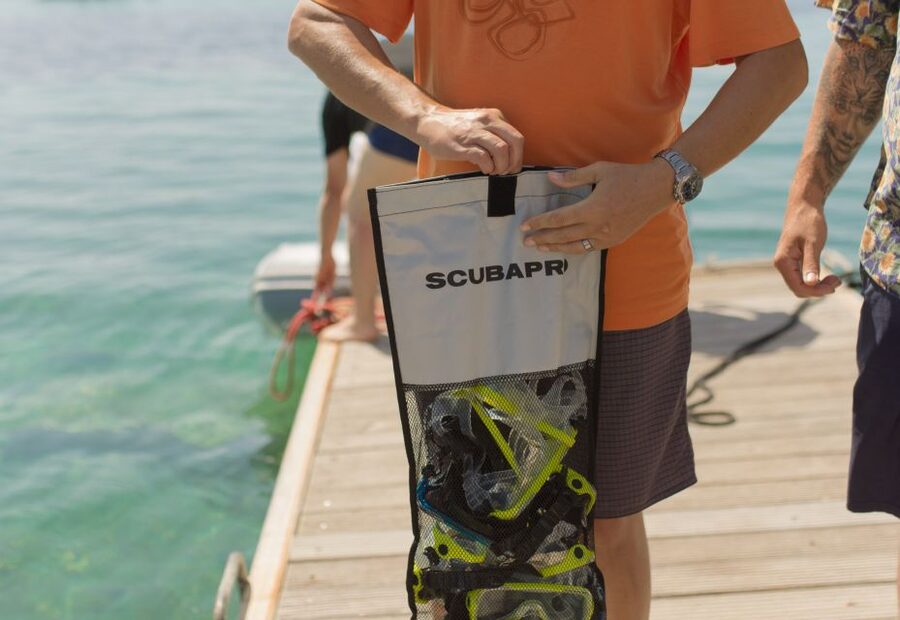 Split: Blue Lagoon & 3 Islands Speedboat Tour - The crew and the small-group mood