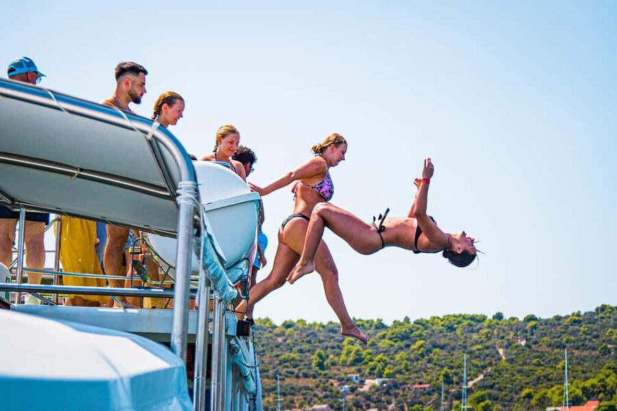Split: Blue Lagoon, 3Islands, Boat Trip, Mediterranean lunch - Šolta and the Sunken Pirate Ship