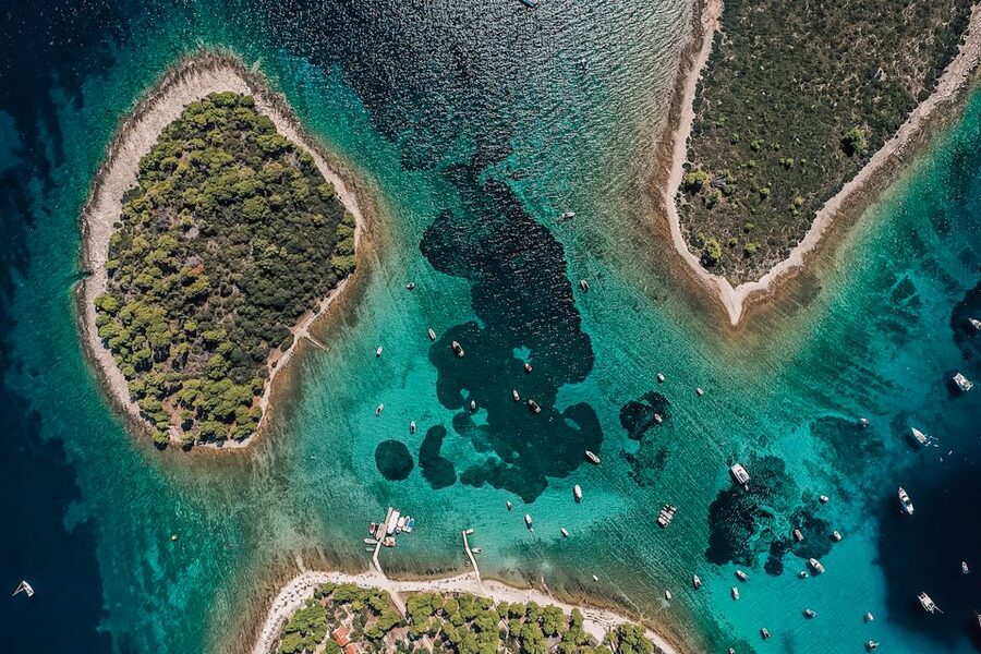 Split: Blue Lagoon and 3 Islands Speedboat Tour - Should you book the Blue Lagoon speedboat tour?