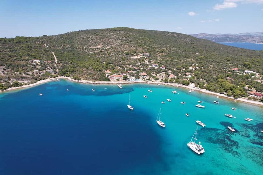 Split: Blue Lagoon and Šolta Boat Tour with Lunch and Drinks - The return ride and Split from the sea