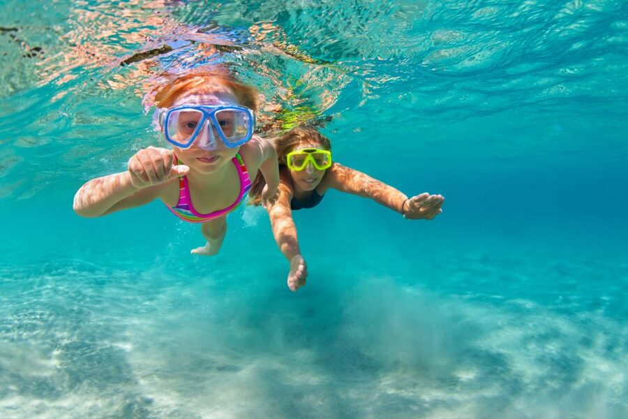 Split: Blue Lagoon and Šolta Boat Tour with Lunch and Drinks - Crew, comfort, and the family-run touch