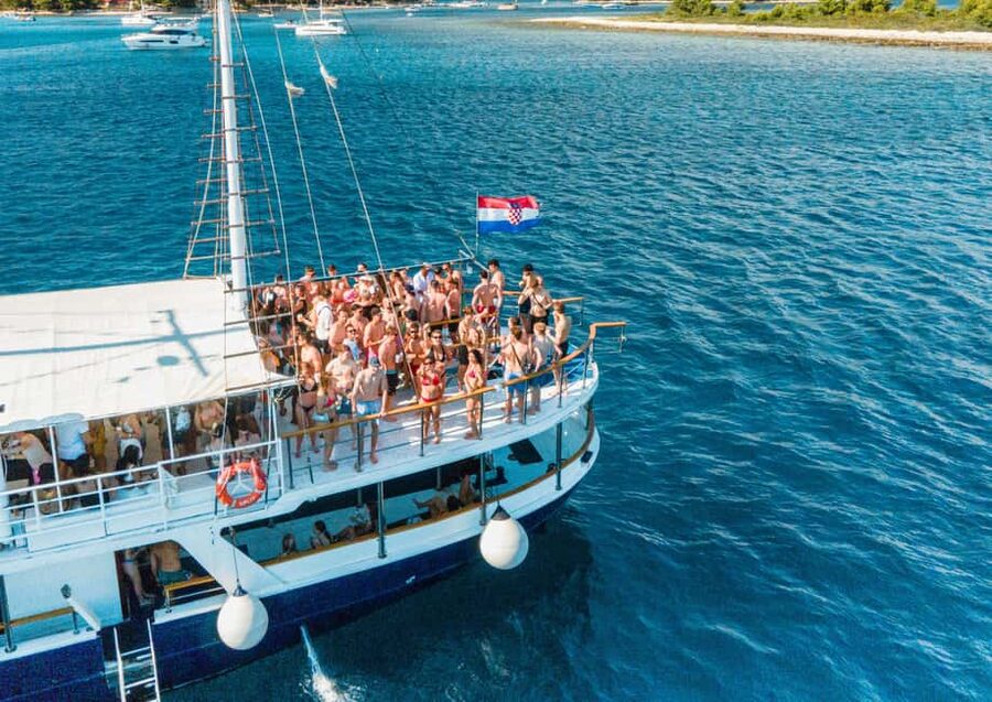 Split: Blue Lagoon Boat Party with Slide, Dj and After Party - Key points to know before booking