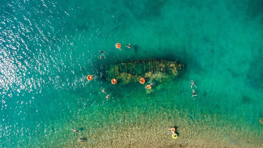Split: Blue Lagoon, Shipwreck, & Šolta with Lunch & Drinks - Key points at a glance
