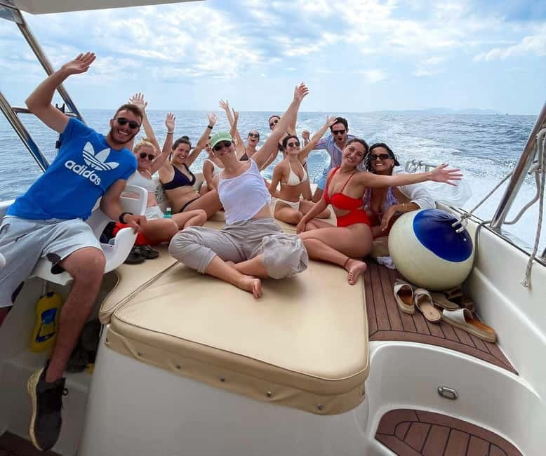 Split: Boat Tour to Blue Cave, Vis, Blue Lagoon, Hvar, Brač - What the small boat changes