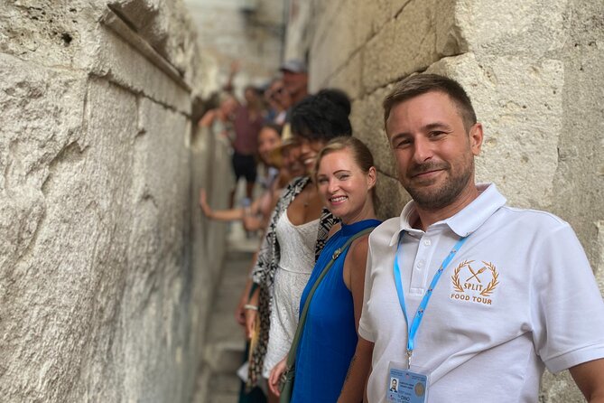 Split Food Tour: Discover Split One Bite At A Time - Stop four: Burek, a Balkan comfort snack