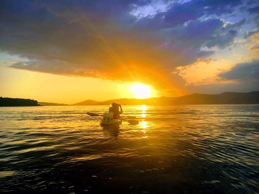 Split: Guided Sunset Sea Kayaking & Snorkeling Tour - Smart preparation for the 210-minute outing