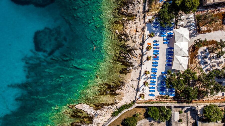 Split: Half-Day Blue Lagoon, Shipwreck, and Trogir Boat Tour - The ride back to Split