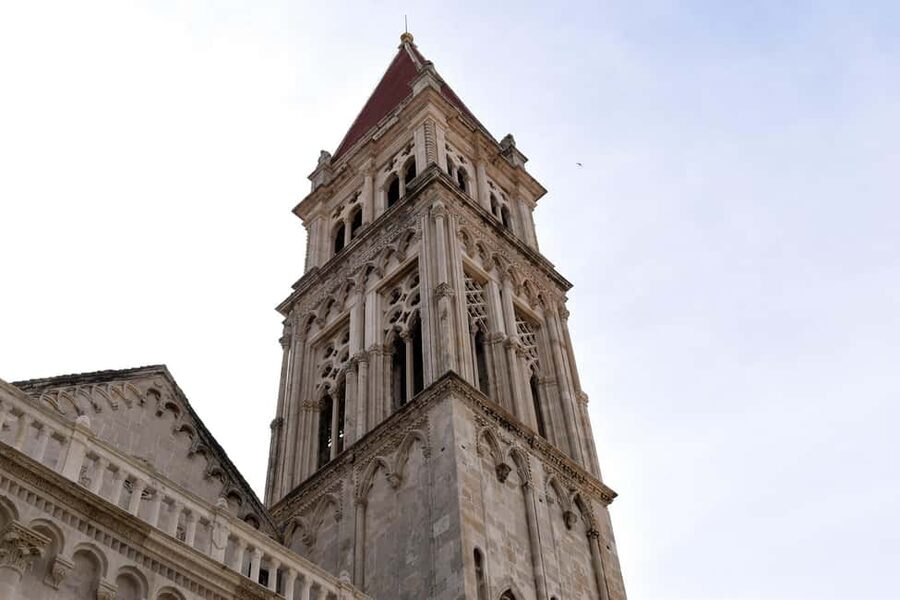 Split: Historical Tour of Salona, Klis Fortress and Trogir - Transport, timing, and what to carry