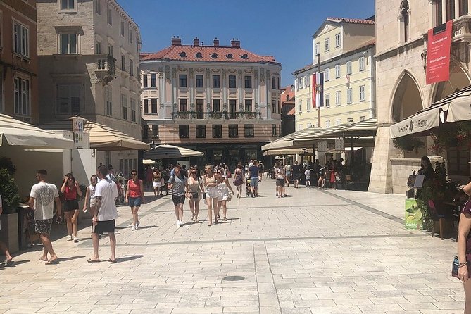 Split History and Gastro Small-Group Tour with Food and Drinks - Seafood, pasta, and wine near Marmontova Street