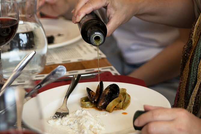 Split History and Gastro Small-Group Tour with Food and Drinks - What you actually eat and drink
