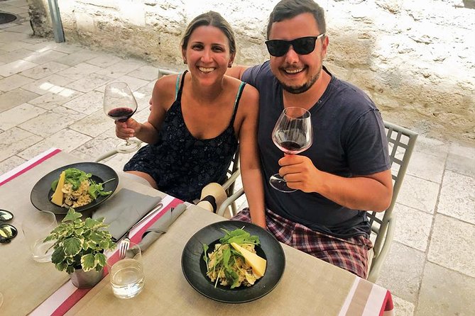 Split History and Gastro Small-Group Tour with Food and Drinks - Medieval Split at Narodni trg
