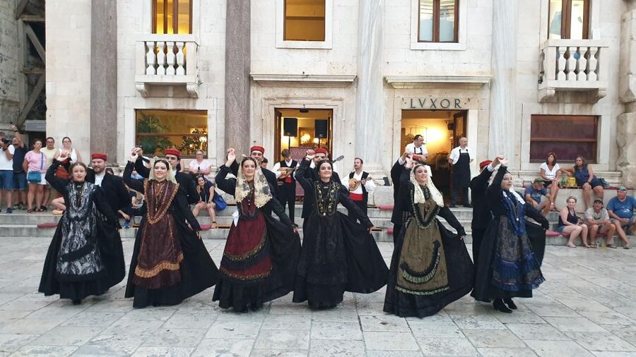 Split: History and Heritage Walking Tour - What the tour does not include