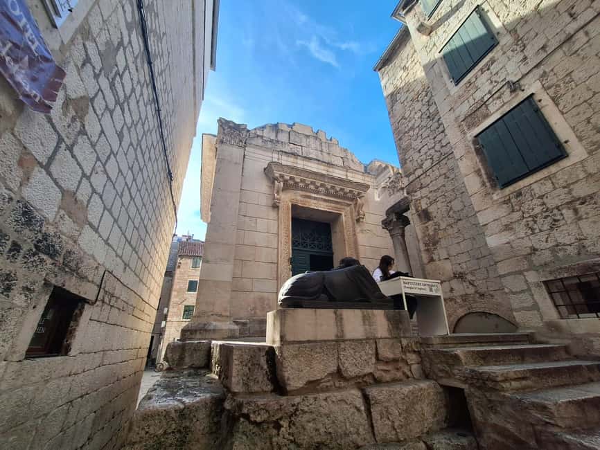 Split: History Walking Tour of the Old Town - Why Split’s Roman palace makes a strong walking tour