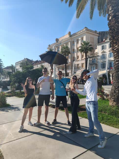 Split: History Walking Tour of the Old Town - Peristyle and the Mausoleum: the palace at its grandest