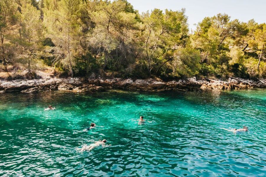 Split: Hvar, Pakleni, Brač & Šolta All-inclusive Tour - Brač provides the first Adriatic swim