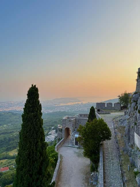 Split: Klis Sunset Sightseeing Bus Tour - Why Klis Fortress Makes a Smart Evening Trip