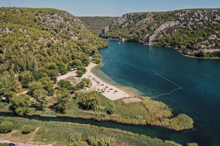 Split: Krka Waterfalls Tour, Boat Cruise, and Swimming - Two hours in Skradin