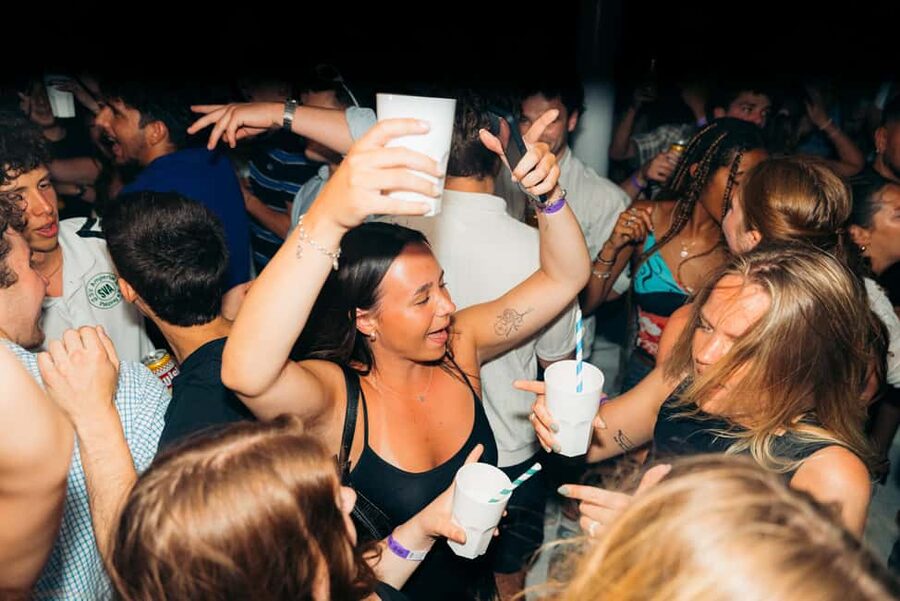 Split: Night Boat Party with Free Shots, Dj and After Party - What the Four-Hour Schedule Really Means