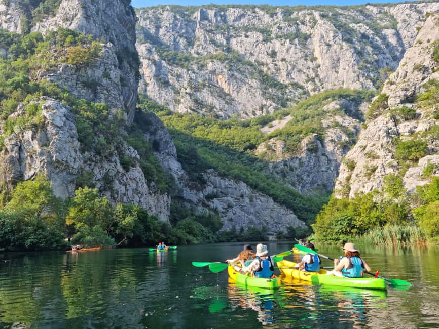 Split/Omiš - Guided Kayaking & Snorkeling Tour Cetina River - Meeting the guide and getting ready on the river