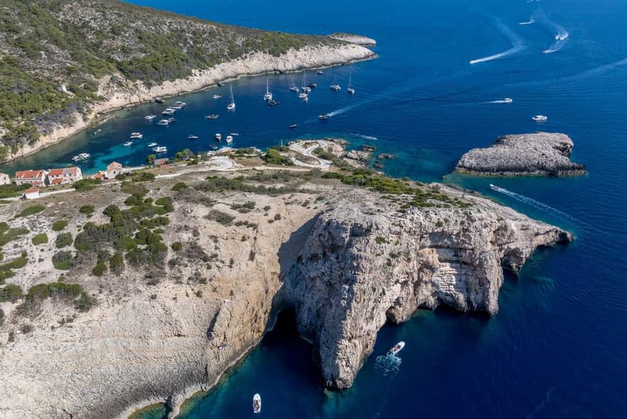 Split or Trogir: Blue Cave, Vis, and Hvar Speedboat Day Trip - Stiniva Cove: a dramatic view with limited access
