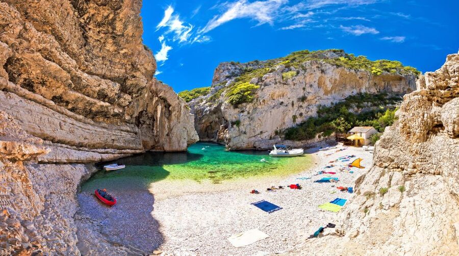 Split or Trogir: Blue Cave, Vis, and Hvar Speedboat Day Trip - The crew can make or break a fast boat day
