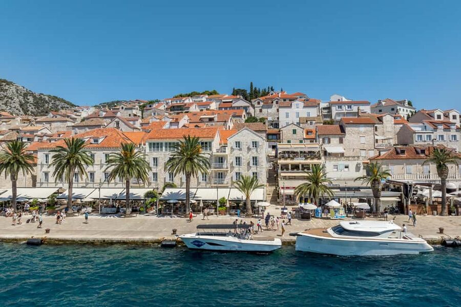 Split or Trogir: Blue Cave, Vis, and Hvar Speedboat Tour - Who will enjoy this tour most?
