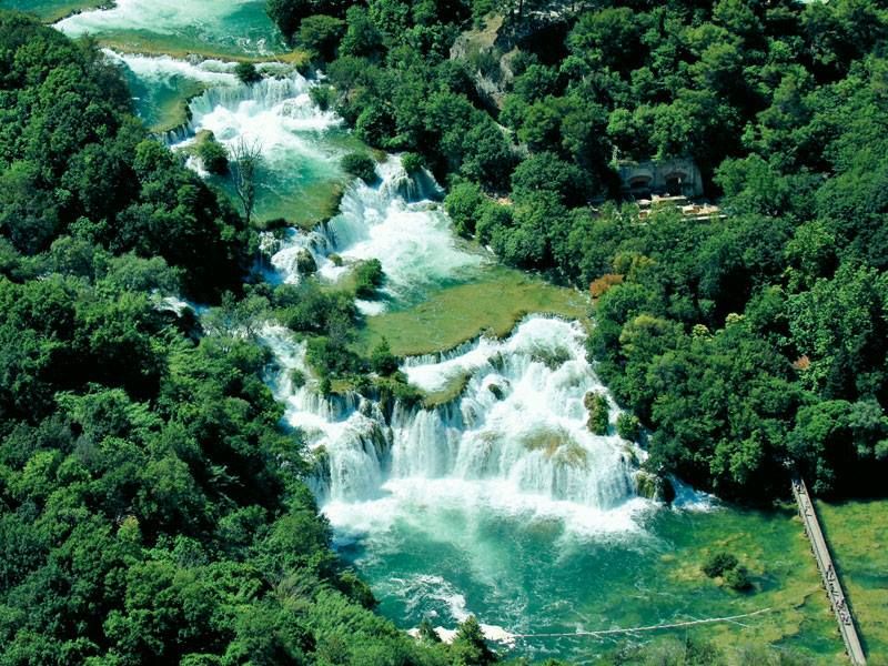 Split or Trogir: Krka Waterfalls & Wine and Food tasting - Who will get the most from this experience