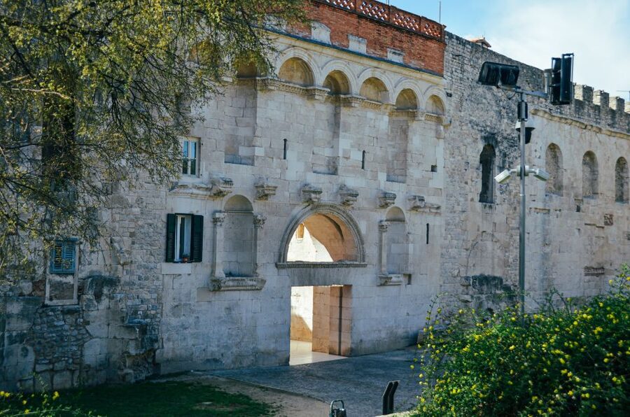 Split: Palace & Old Town Private Walking Tour-Entrance incl. - Why Diocletian’s Palace Is the Right Place to Start