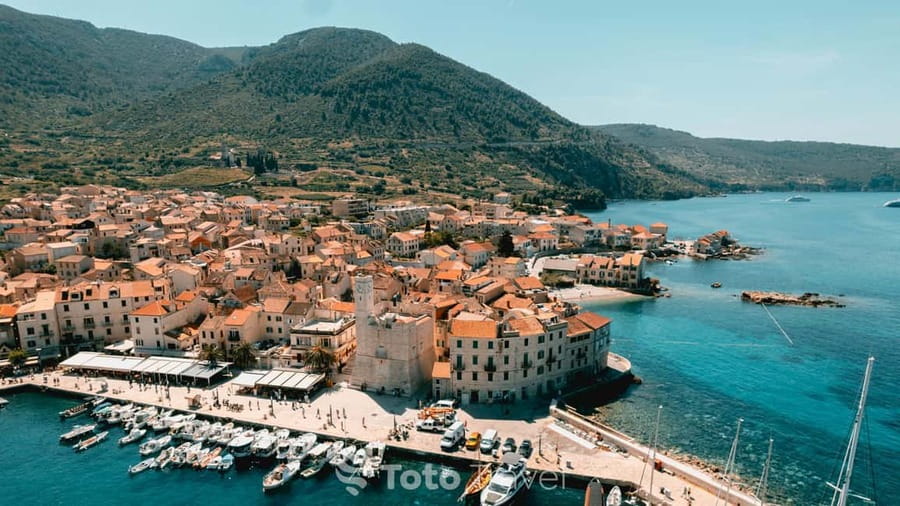 Split/Podstrana: Blue Cave, Hvar & 6 Islands Speedboat Trip - What the speedboat ride is really like
