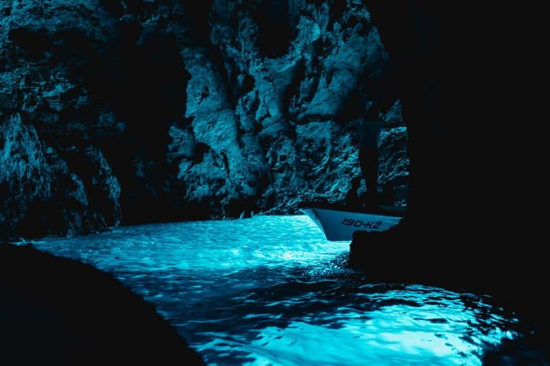 Split/Podstrana: Blue Cave, Hvar & 6 Islands Speedboat Trip - The Blue Cave on Biševo