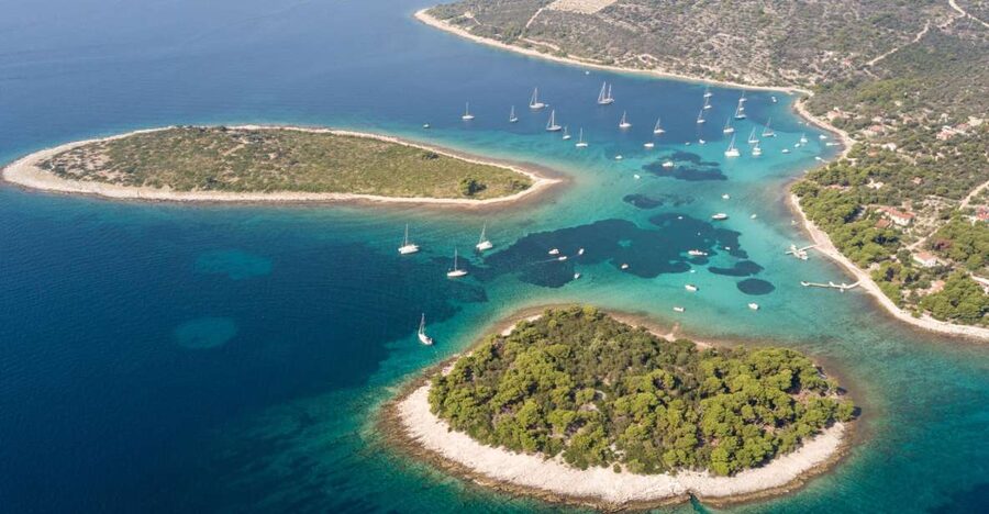 Split: Private Full Day Boat Trip to Blue Lagoon and Trogir - Trogir gives the day a cultural start