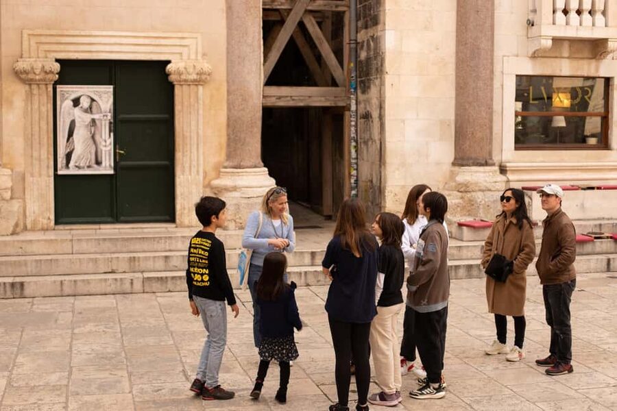 Split: Private Walking Tour for Families with kids (5-17y) - Key points at a glance