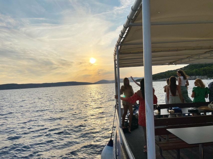 Split: Riviera Sunset Cruise & Swim with Summer Vibes - A Drink, Summer Music, and the Pomalo Pace