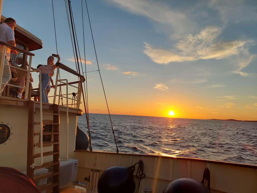 Split:Sunset Cruise with Live Music - Practical tips for a smoother evening