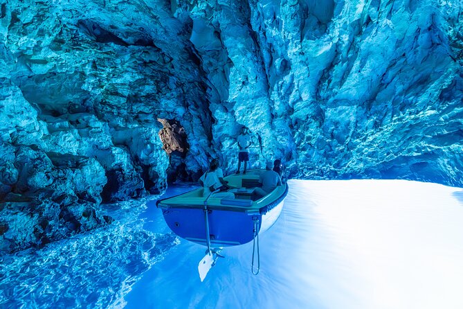 Split/Trogir: Blue Cave, Vis and Hvar Small Group Tour - Key things to know before booking