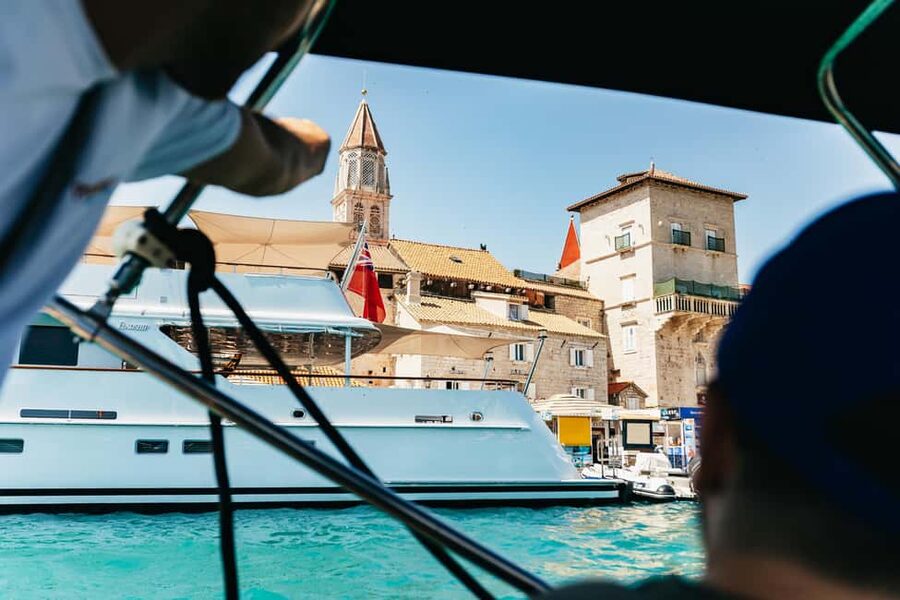 Split/Trogir: Blue lagoon and 3 islands speedboat tour - Timing, meeting points, and weather need attention