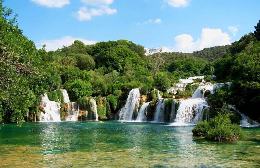 Split/Trogir: Krka National Park Day Trip & Boat to Skradin - Walking through Krka National Park