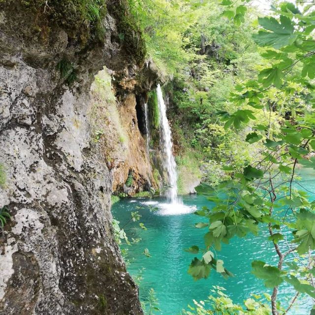 Split/Trogir to Zagreb: Private Transfer with Plitvice Lakes - Zagreb drop-off and the luggage question