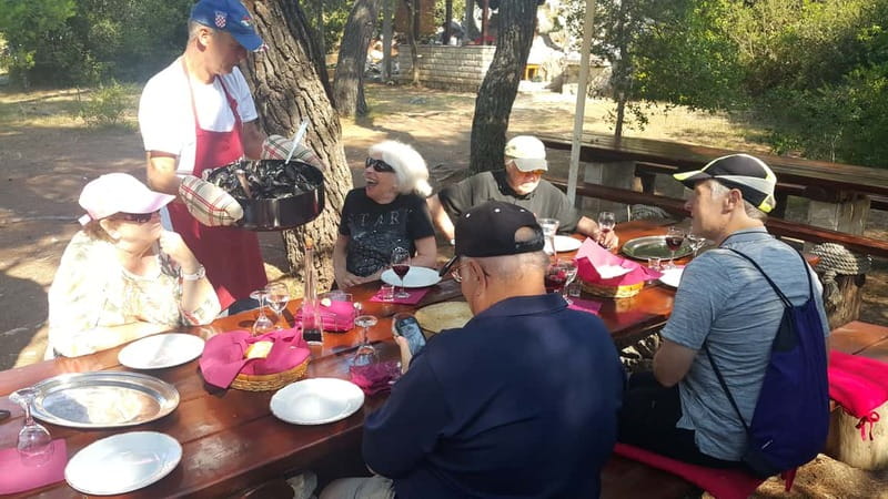 Ston Oyster & Wine Tasting Private Tour From Dubrovnik - Why Ston makes a good escape from Dubrovnik
