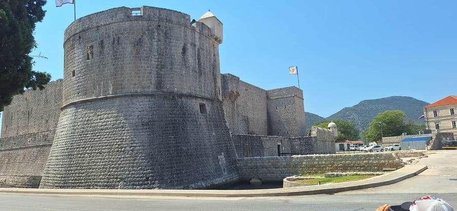 Ston: Private White Gold Tour With a Wall Climb - What Julia adds to the experience