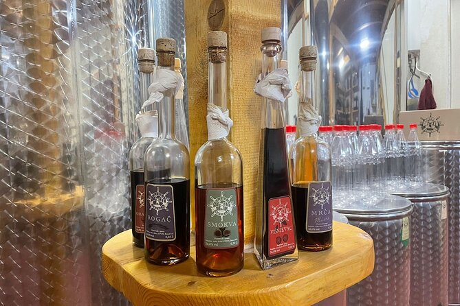 Ston Seafood & Pelješa Wine Boat Tour with Oysters and Mussels - Three wines at the Škurla family cellar