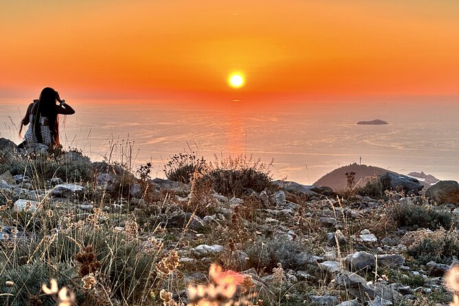 Sunset and Wine / Dubrovnik Sunset Tour and Premium Wine Tasting - Key points at a glance