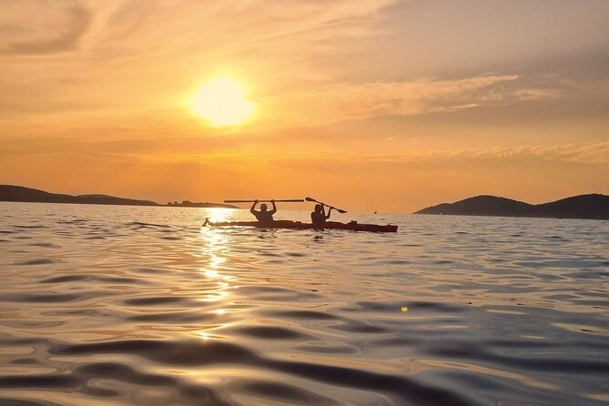 Sunset Kayak Tour in Hvar Town, Croatia - Wine, cheese, and the sunset viewpoint