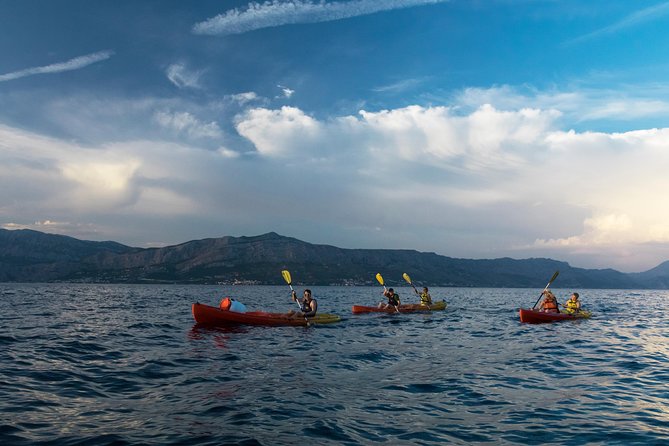 Sunset Kayaking - A Relaxed Route for First-Time Kayakers