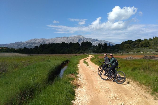 Taste of Korcula by Bike Tour | Korcula Wine & Food Tasting - Meeting John in Korcula Town
