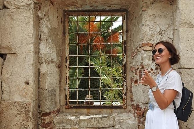 The Best of Split Private Tour - Fruit Square and the Venetian Chapter